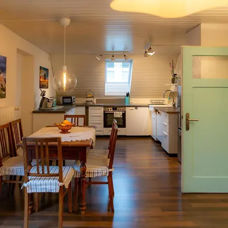 S'krumme Gustels Hues