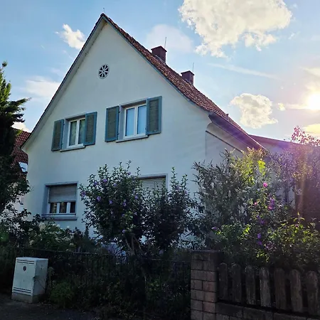 Daire S'krumme Gustels Hues *